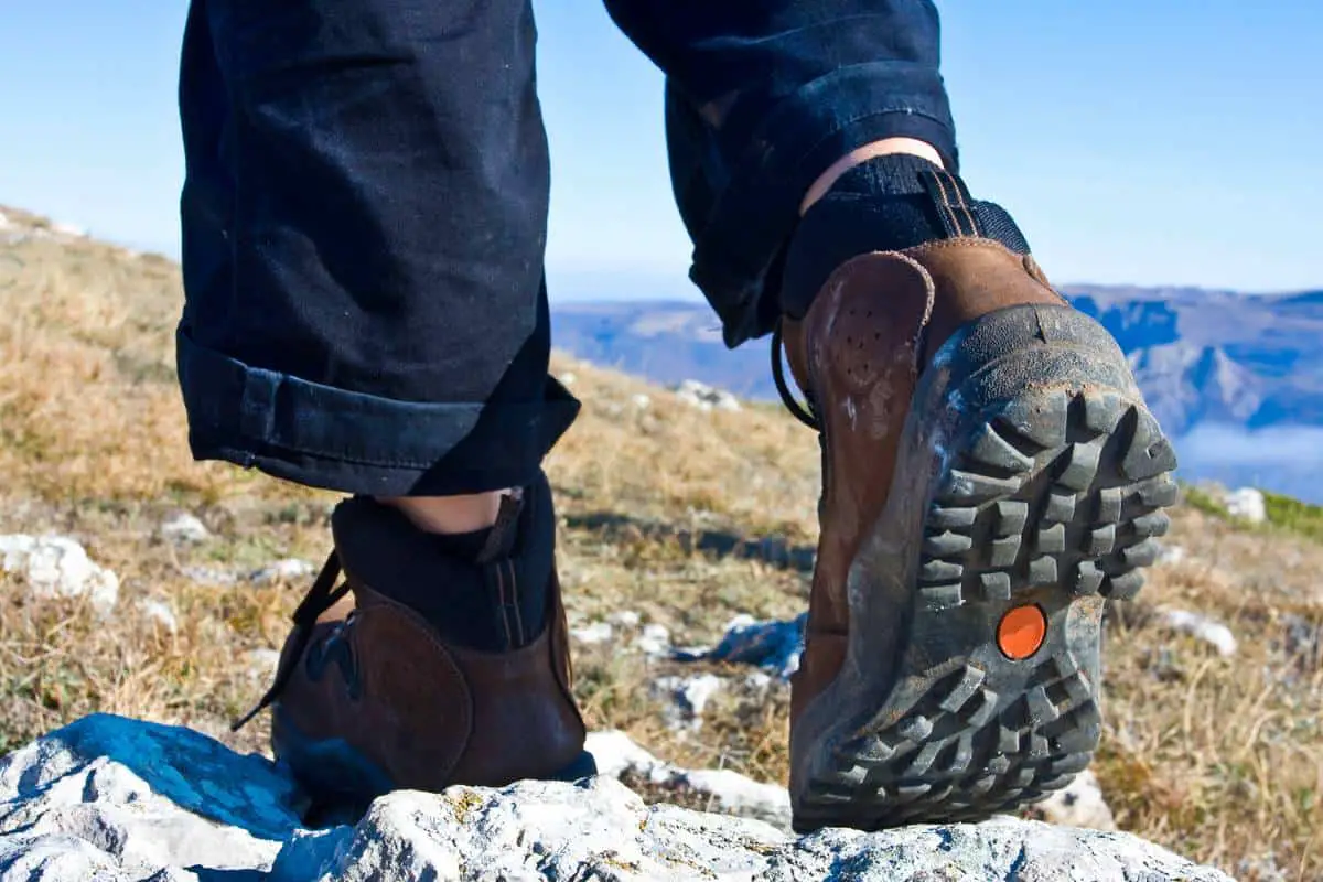 comfortable hiking boots for wide feet